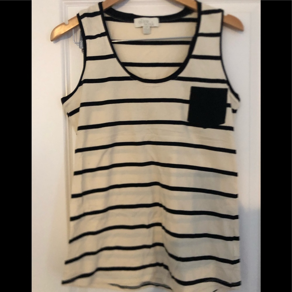 Olive and Oak tank top.